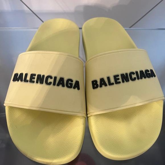 Balenciaga Yellow Slides - Picture 1 of 6